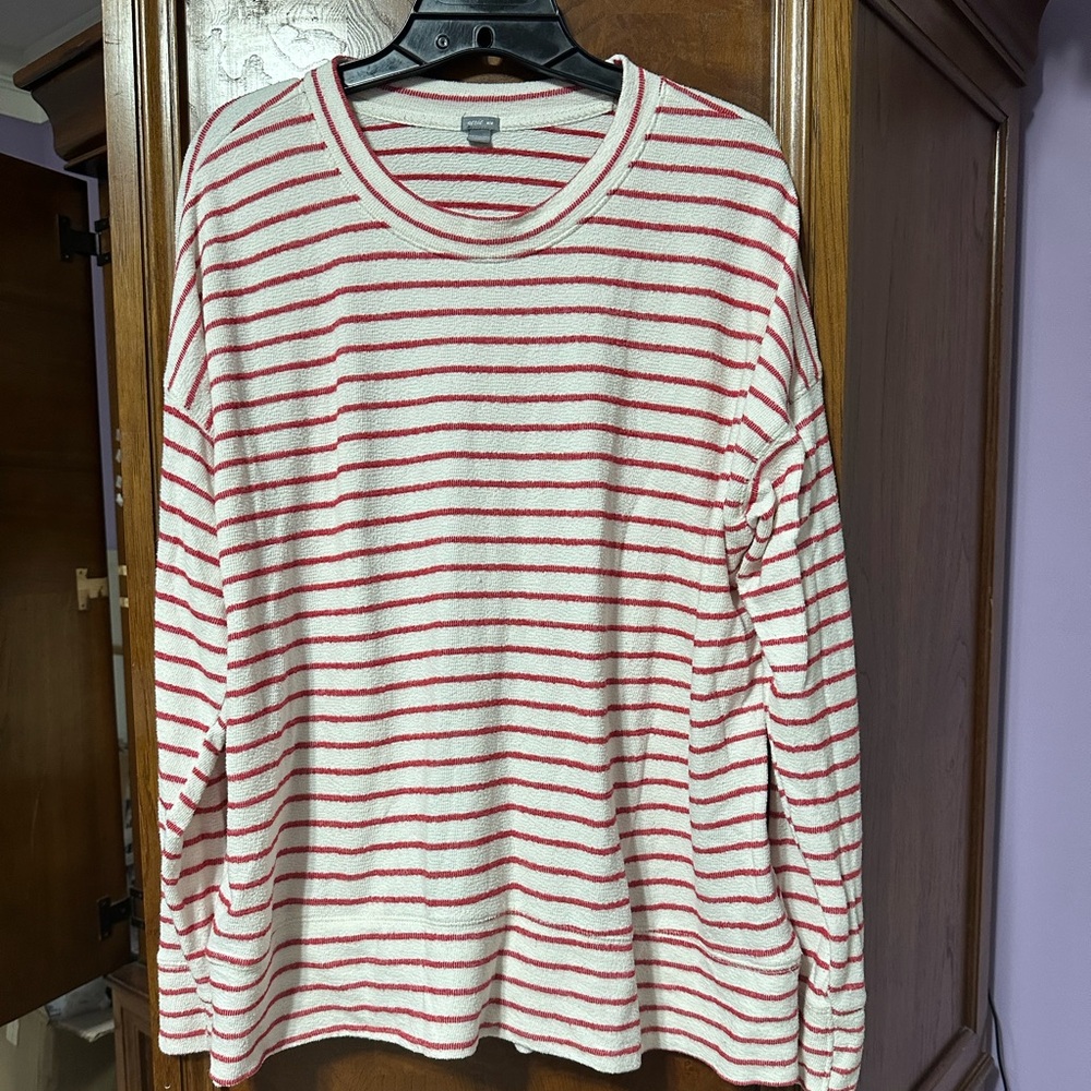 aerie red and white striped terry sweater. Long sleeve. Size medium.